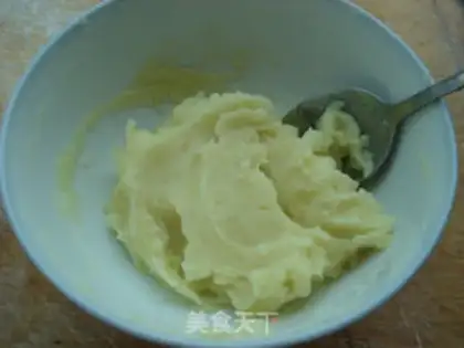 Make Potato mashed swan puff step 14