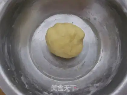 Make Button cookies step 6