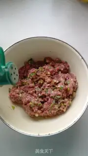 Make Celtic beef buns step 10