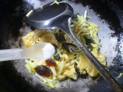 Make The sprouts are fried eggs step 7