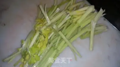 Make Eggs and celery step 0