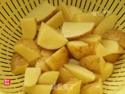 Make Black pepper roasted potatoes step 3