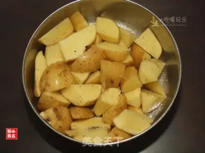 Make Black pepper roasted potatoes step 4