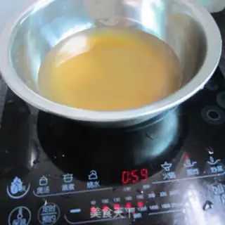 Make Cinnamon branches boil soup step 2