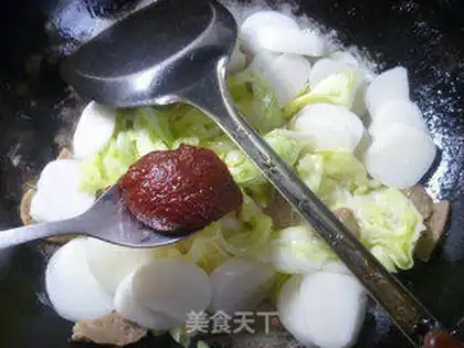 Make Hot fried rice cake step 5