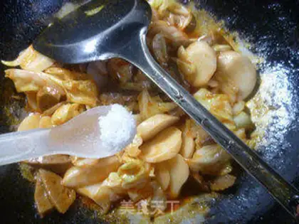 Make Hot fried rice cake step 8