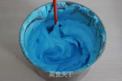 Make Princess Frozen Cake step 18