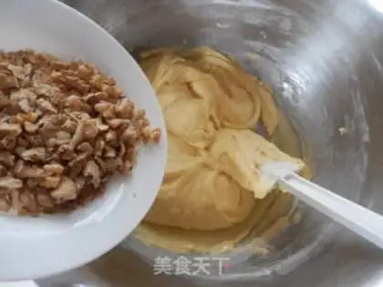 Make Blueberry walnut cake step 4