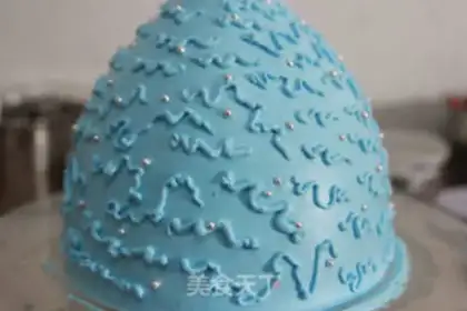 Make Princess Frozen Cake step 28