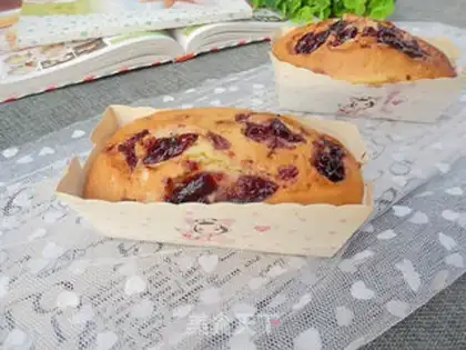 Make Blueberry walnut cake step 7