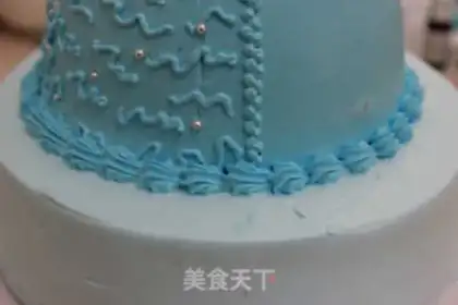 Make Princess Frozen Cake step 30