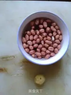 Make Peanut Lotus bone soup step 2