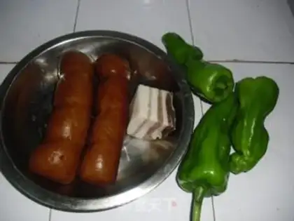 Make Chicken with pork step 0