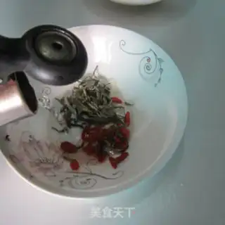 Make Iced green tea step 3