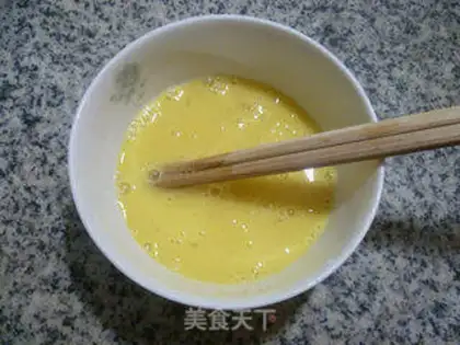 Make Eggs and rice step 2