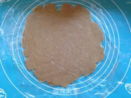 Make A cup of gingerbread house step 9