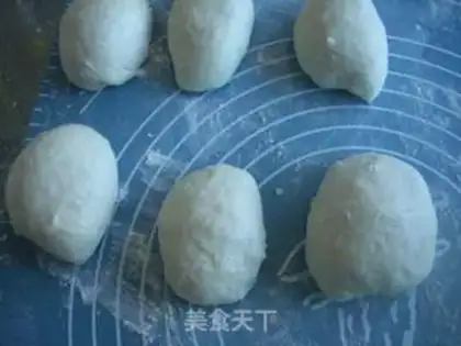 Make The red-tree bread step 12
