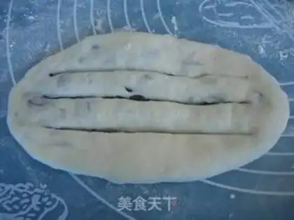 Make The red-tree bread step 14