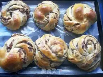 Make The red-tree bread step 21