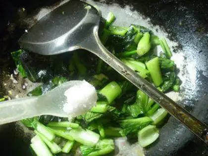 Make Garlic pickles step 5