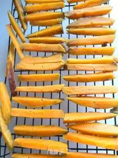 Make Landmelon dates step 3