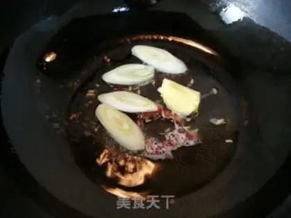 Make Curry beef stew potatoes step 3