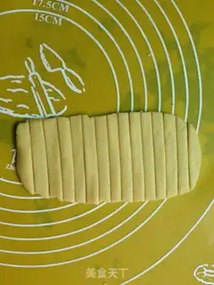 Make White-finger chocolate candy bar step 7