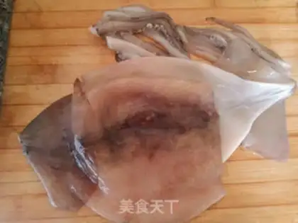 Make The pepper squid step 1