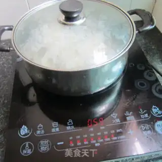 Make Red Bean Lotus step 4