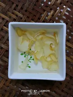 Make Lily Sydney Silver Ear soup step 1
