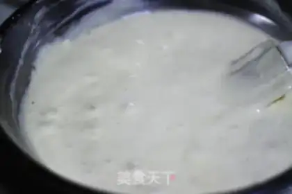 Make A non-oiled paper cup of honey cake step 4