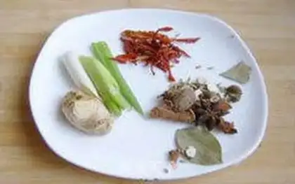 Make DIY SPICY POT step 2