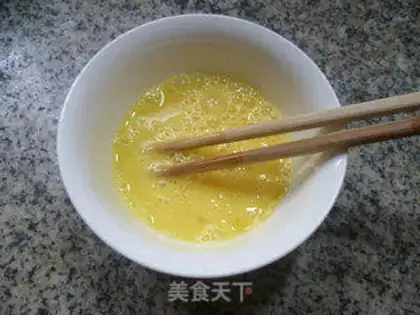 Make Double egg fried rice step 2
