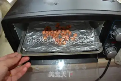 Make Peanut souffle step 1