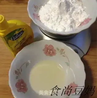 Make Christmas frosting cookies step 14