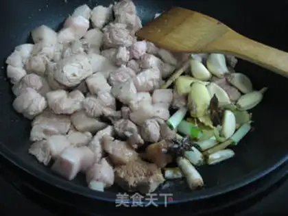 Make Pork stew step 1
