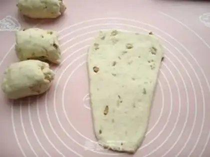 Make All-Melm soda pecan bread step 14