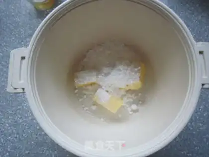 Make Christmas frosting cookies step 3