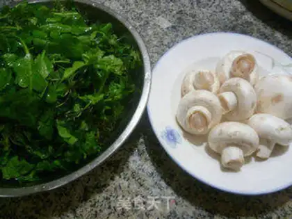 Make Scrambled mushrooms step 0