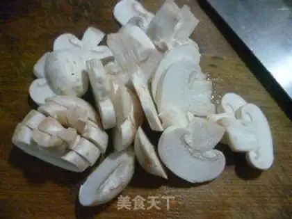 Make Scrambled mushroom tofu step 2