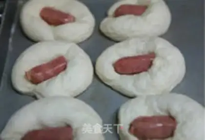 Make Mini intestine bread step 5