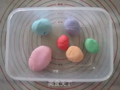 Make Christmas frosting cookies step 17