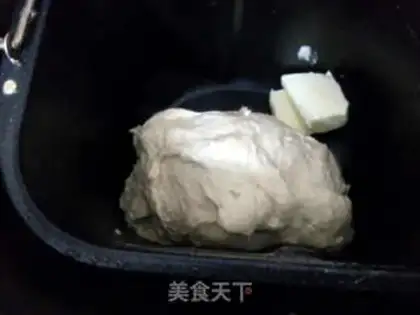 Make Old soft sesame bread step 1