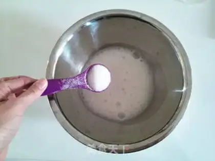 Make Protein burrito with strawberry yogurt step 1