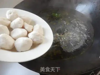 Make Blue radish fishball soup step 5