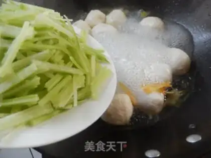 Make Blue radish fishball soup step 6