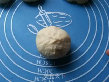 Make Old soft sesame bread step 9