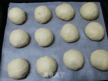 Make Old soft sesame bread step 10