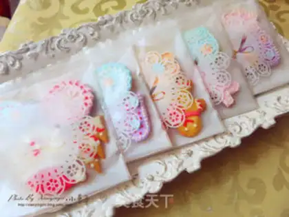 Make Christmas frosting cookies step 31