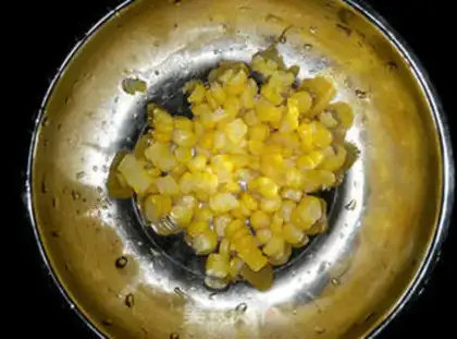 Make A chicken-legged cheeseburger step 1